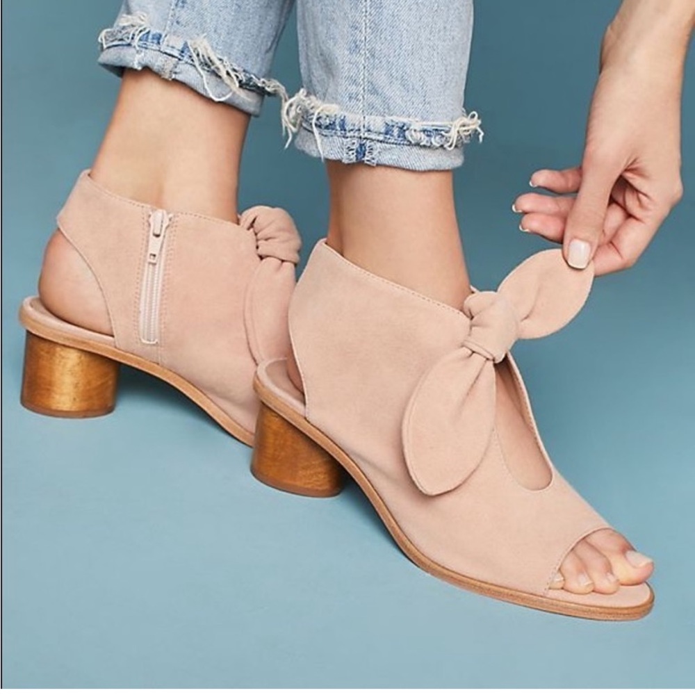 Anthropologie Bernardo Tied Suede Heels